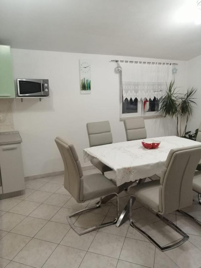 Apartments With A Parking Space Bibinje, Zadar - 15178 מראה חיצוני תמונה